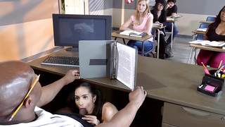 Tia Cyrus blows her PE teacher as he's giving his lecture