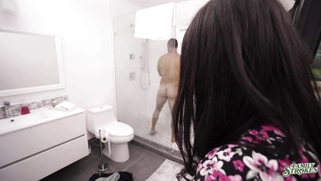 Horny Melody Foxx wants to fuck Duncan Saint