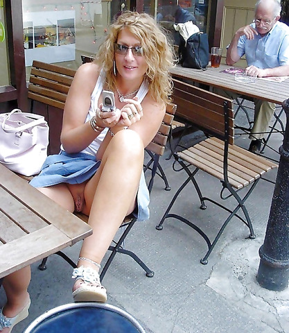 upskirt17