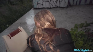 Adriana SweetBlonde gets her pussy pounded standing