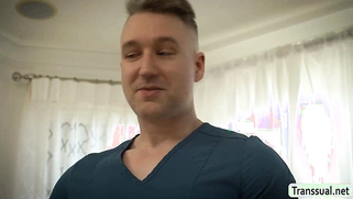 Masseur Turns Massage Into Hot Sex