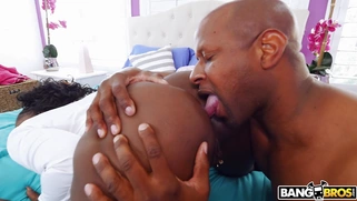 Vickie Starxxx getting her ass licked by Prince