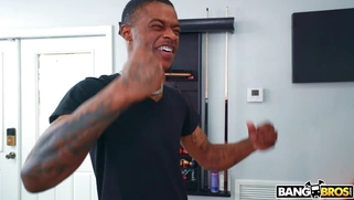 Arietta Adams gets her amazing ass worshipped by Damion Dayski