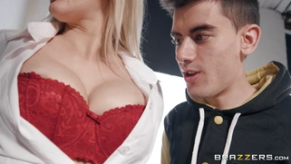Teacher Amber Jayne gets her big tits worshipped by Jordi