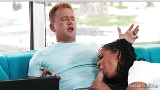 Kira Noir is sucking Van Wylde's dick