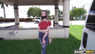 Jessae Rosae is getting picked up on the street