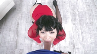 Japanese Maria Ozawa gives nice blowjob