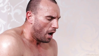 Loni Legend gets her trimmed pussy fucked in cummed