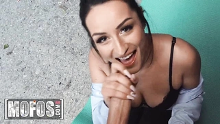 Hot and Smoking Annie Reyes Fucks Jordi El Nino Polla's Long Cock Right in the Underpass