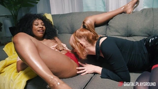 Olivia Jayy gets her pussy licked by Lacy Lennon