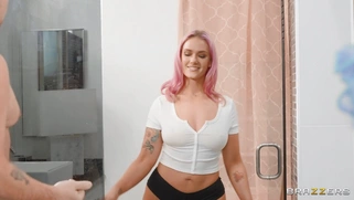 Siri Dahl gets pussy drilled standing in the shower