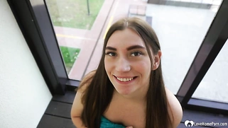 Brunette paying for her rented room by sucking