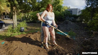 Abigaiil Morris and Bess Breast have fun outdoors