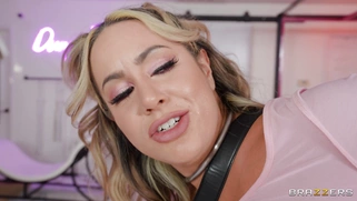 Misty Meaner gets fucked by Mick Blue standing
