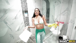 Maya Farrell is cleaning the toilet and demonstrating her ass