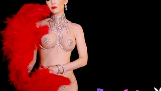 MILF shining in slutty burlesque costume