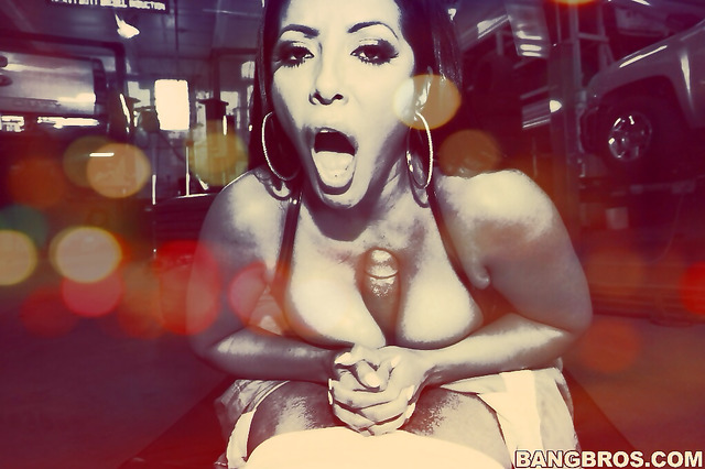 The Art of Porn: Kiara Mia