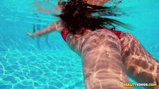 Hungarian babe Amirah Adara sucking his cock underwater