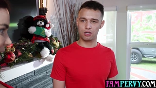 Anal lover BBW MILF surprising stepson