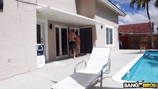 MILF Alexis Fawx gets her face fucked by Jmac